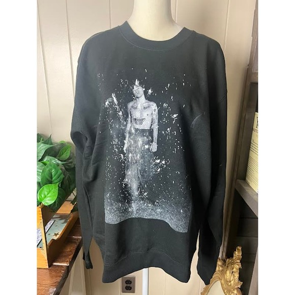 Harry Styles Glitter Black Sweatshirt Pullover 2017 Tour Rare Medium - Picture 1 of 4